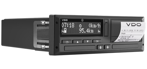 Dtco-40-Seite-Mit-Papier-Freigestellt-Web